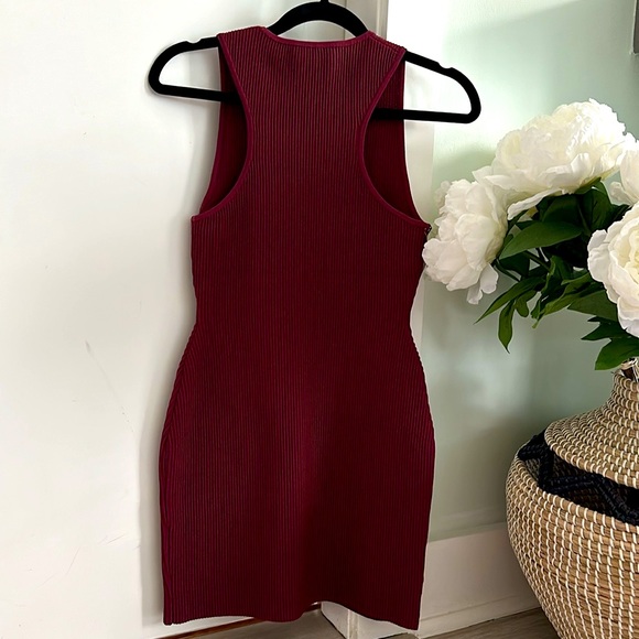 Aritzia Sculpt knit racer dress size XS - Picture 2 of 2